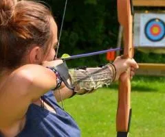 Стрільба з лука в Києві для спортсменів — точність, координація, концентрація