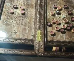 НАРДИ РІЗЬБЛЕНІ ПІД СКЛОМ