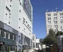Продаж приміщення 21,6 кв.м в бізнес-центрі, Поділ, Виноградар, вул. Світлицького 35. ТОРГ