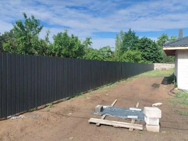 Монтаж парканів усіх видів: професійно, надійно!