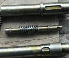 Шестерні вали до редуктора на Волчок мʼясорубку К7-ФВП-200. Нові. Продам.