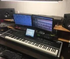 Продається: Робоча станція для аранжування Yamaha Tyros 5 на 61 клавішу
